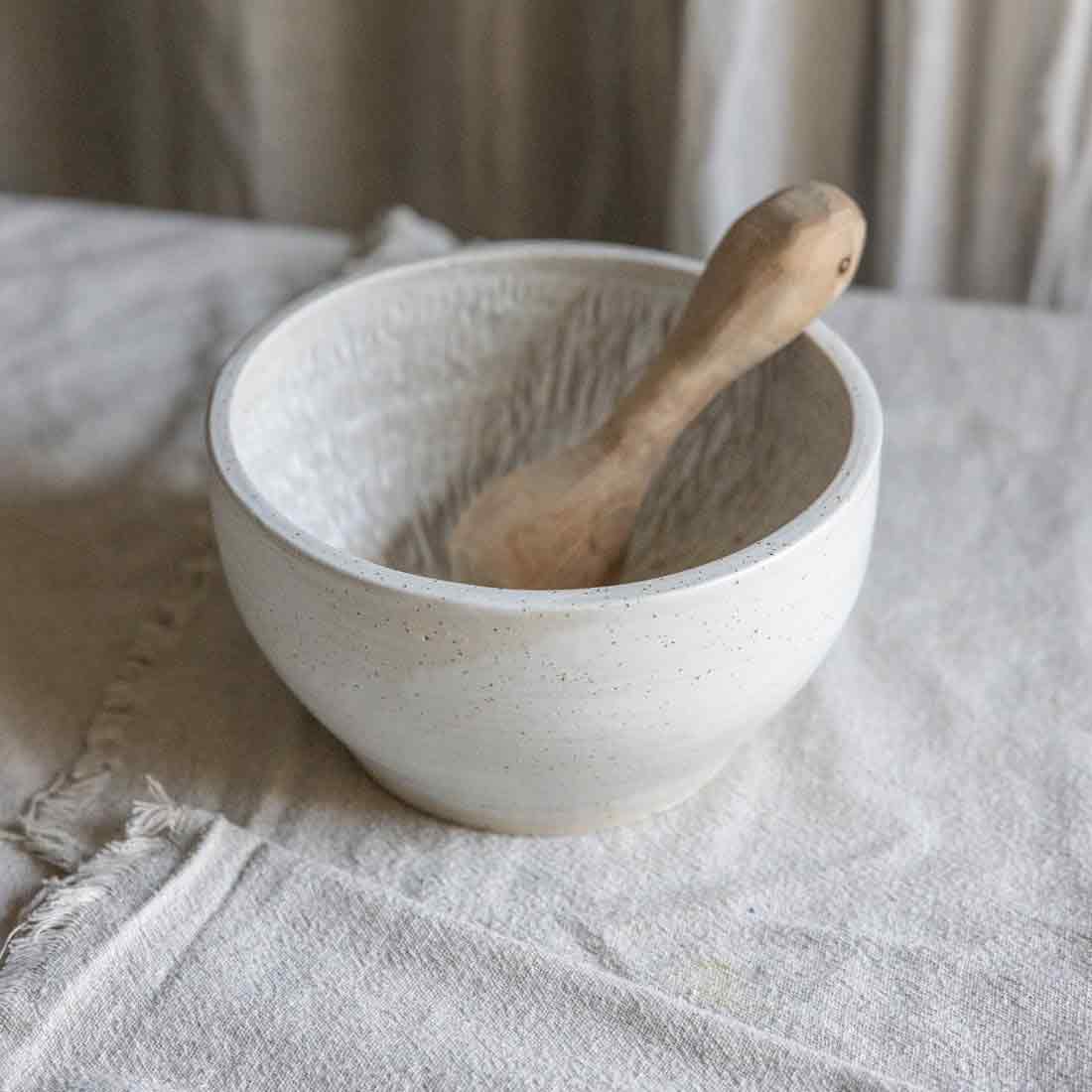 MÖRSER | SPECKLE /// matt-weiss