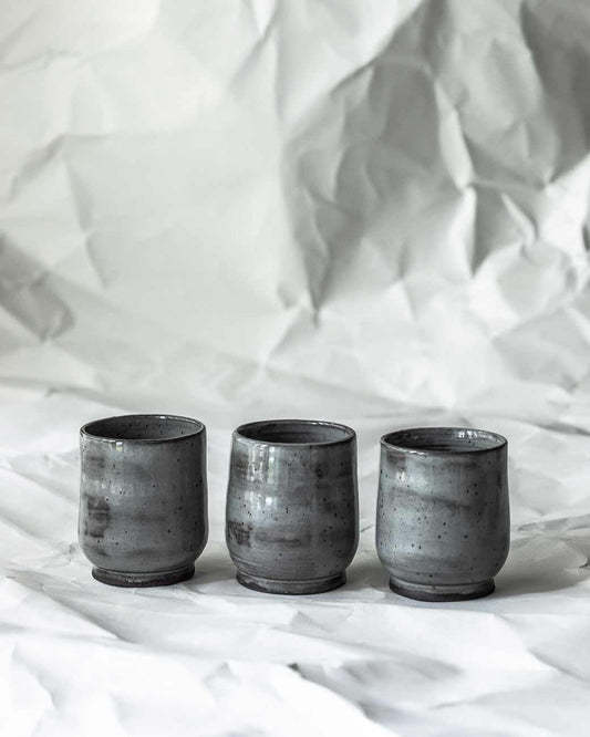 MINI CUP | SCHQUARZ JE STÜCK
