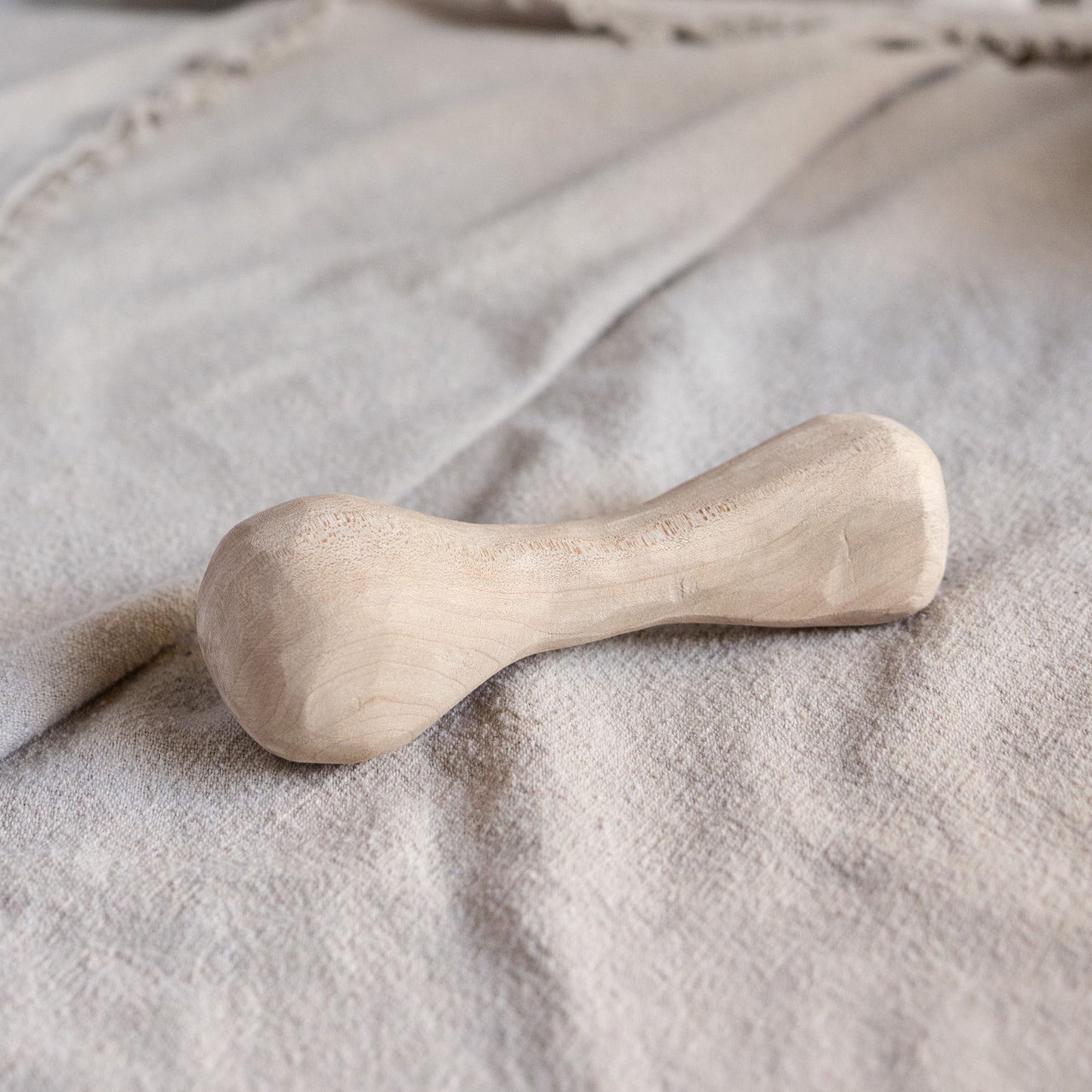 HOLZSTÖSSEL /// Eiche