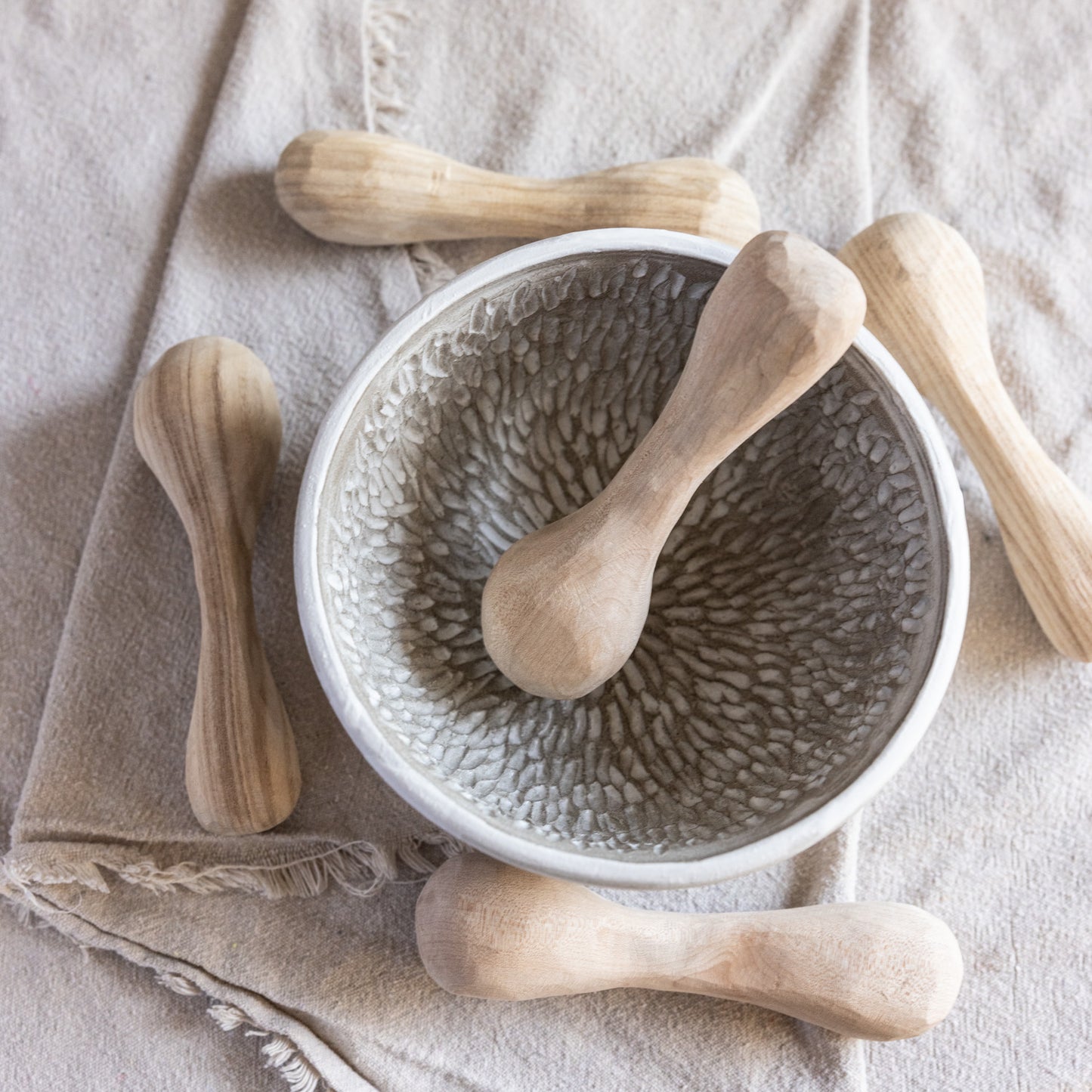 HOLZSTÖSSEL /// Eiche