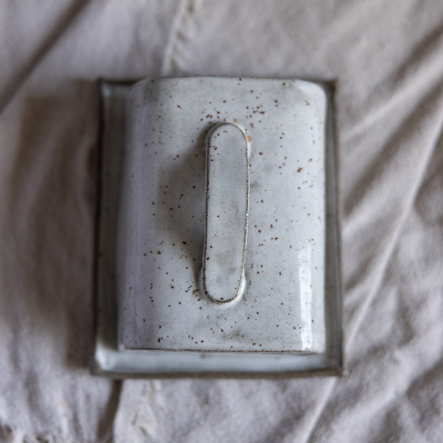 BUTTERDOSE  /// rechteckig mit Griff